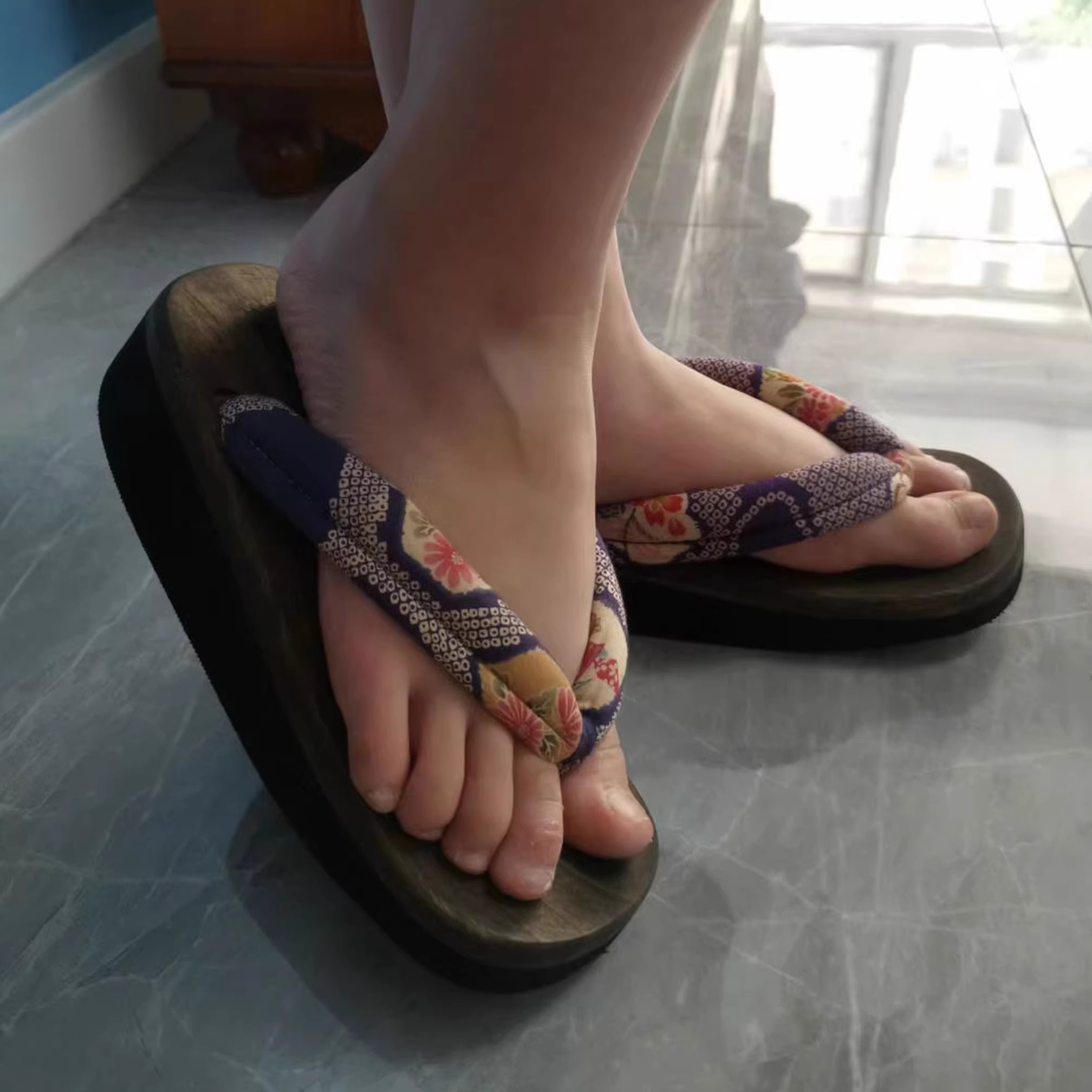 Women's Cosplay Shoes Mid Heel - Geta Wooden Sandal avis et prix