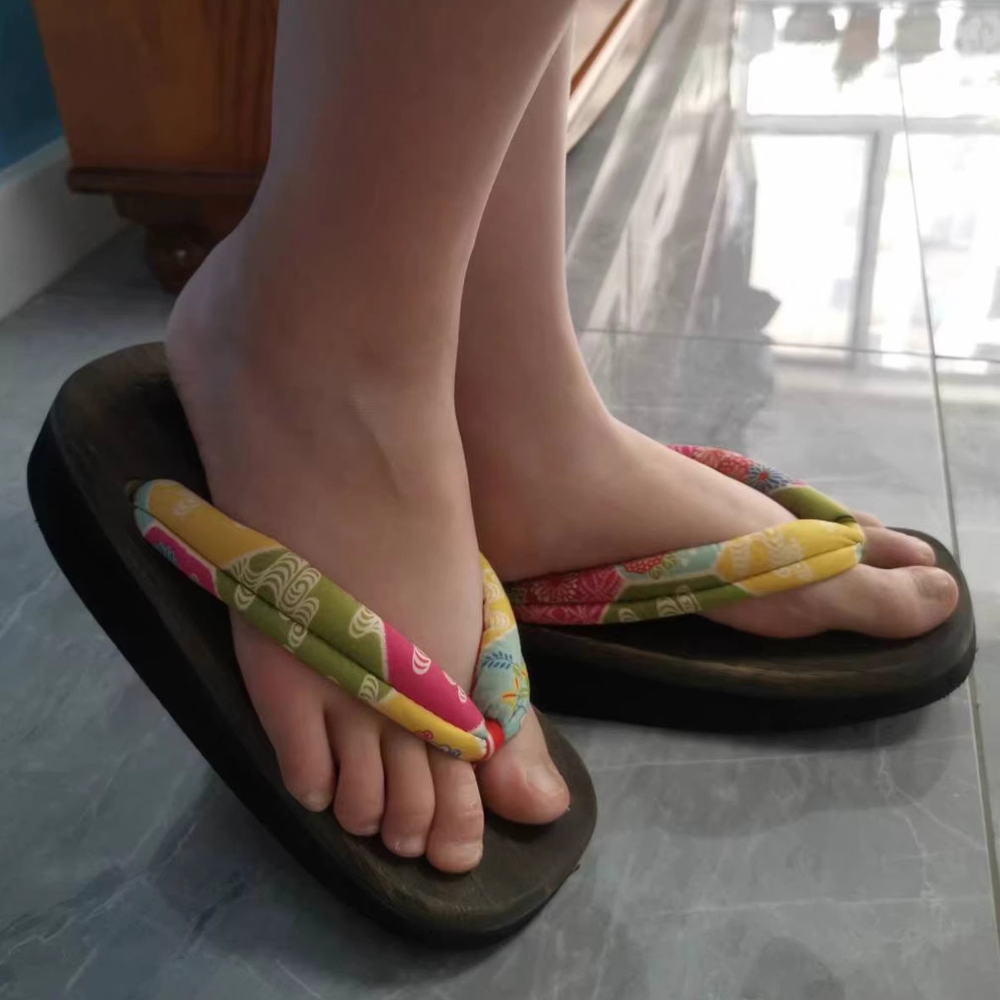 Women's Cosplay Shoes Mid Heel - Geta Wooden Sandal avis et prix